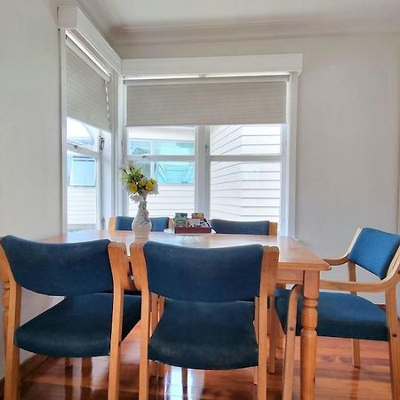 Appartement Family Gem In Hillsborough With Free Parking à Auckland Extérieur photo